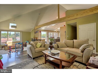 119 Ardmore Ave, Reading, PA 19607 - photo 2