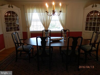 1216 Clearfield Cir, Lutherville Timonium, MD 21093 - photo 7