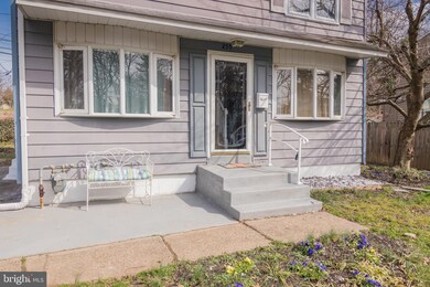 255 W Chelton Rd, Brookhaven, PA 19015 - photo 2