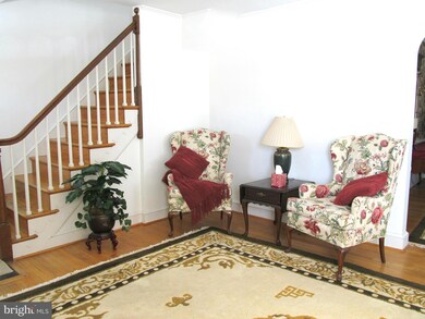 422 Forest View Rd, Linthicum Heights, MD 21090 - photo 3