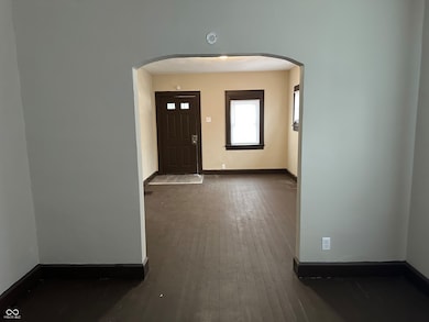 3810 E 9th St, Indianapolis, IN 46201 - photo 4