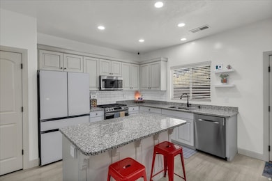 355 W 200 S unit 102, Washington, UT 84780 - photo 4