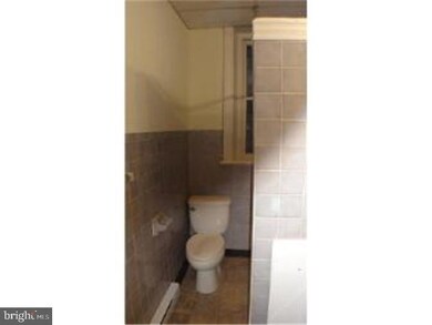 661 Main St unit 2, Slatington, PA 18080 - photo 7