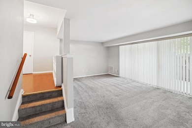 14612 Bauer Dr unit 1, Rockville, MD 20853 - photo 3