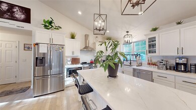 456 Lucille St, Woonsocket, RI 02895 - photo 7