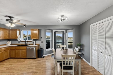 800 E 14th St, Kearney, MO 64060 - photo 5