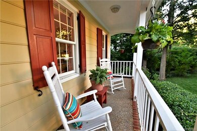 Grab a Sit, It's Time to Greet the Neighbors!