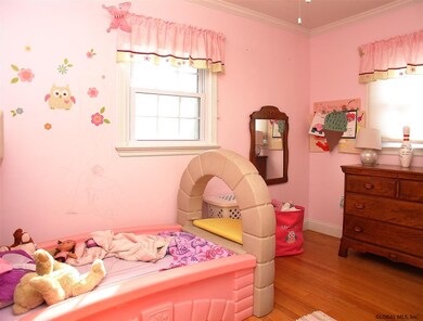 19 Friar Tuck Rd, Albany, NY 12203 - photo 7