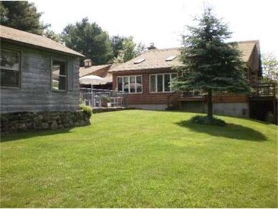 918 Stafford St, Rochdale, MA 01542 - photo 6