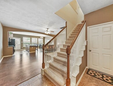 14615 Roaring Fork Ln, Houston, TX 77095 - photo 3