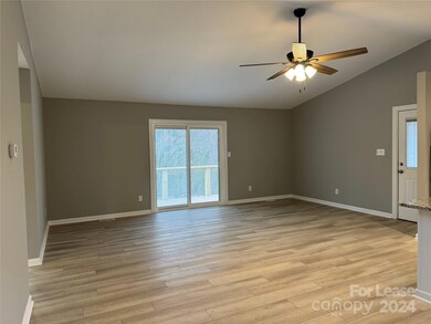 6682 Denver Heights Cir, Denver, NC 28037 - photo 4