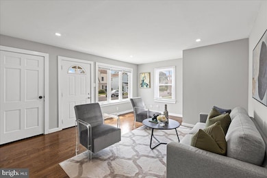 801 Cedar Ln, Trenton, NJ 08610 - photo 6