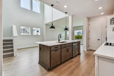 10645 Crescent Creek Crossing, Parrish, FL 34219 - photo 7