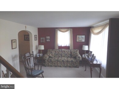 216 Friendship Rd, Drexel Hill, PA 19026 - photo 4