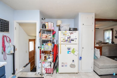 421 W 7th St, Canton, SD 57013 - photo 7