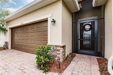 Screened in Entry
