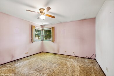 402 N Pioneer Rd, Waukegan, IL 60085 - photo 6