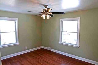 1032 Leith Ave, Waukegan, IL 60085 - photo 7