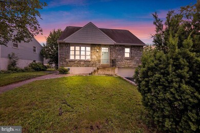 466 Spring St, Pottstown, PA 19464 - photo 4