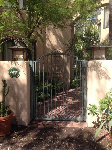 FRONTGATE2