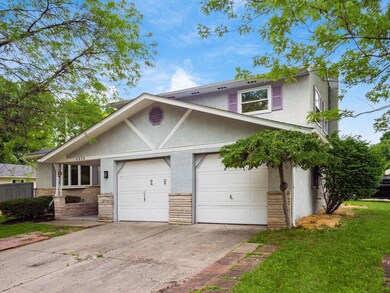 4938 Almont Dr, Columbus, OH 43229 - photo 4