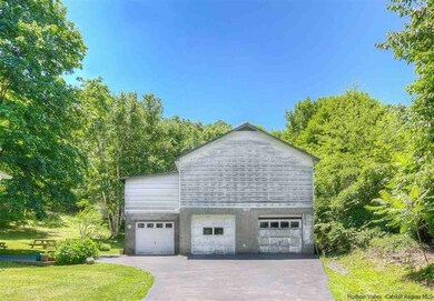 401 Crescent Ave, Highland, NY 12528 - photo 3