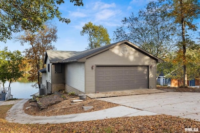 536 Leeward Ct, Varna, IL 61375 - photo 4