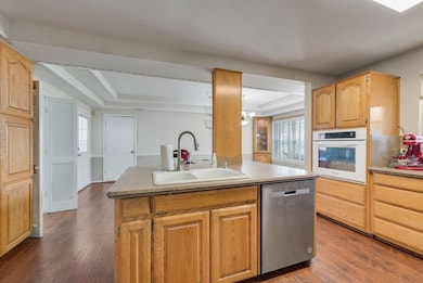 119 Burkett Ln, Red Oak, TX 75154 - photo 6