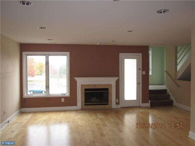 64 Catherine Ct unit 409, Levittown, PA 19057 - photo 3