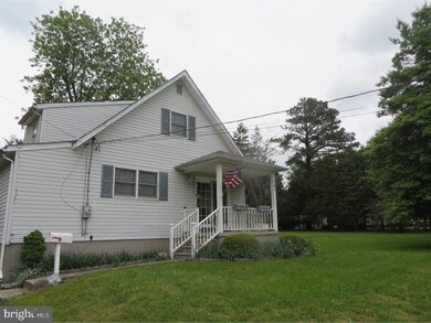 741 Maple Rd, Woodbury, NJ 08096 - photo 4