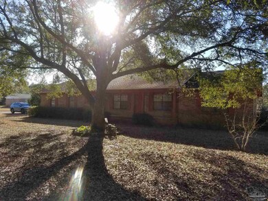 1832 Tillman Ln, Pensacola, FL 32526 - photo 6