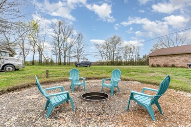 417 Whitaker Rd, Shelbyville, TN 37160 - photo 3