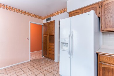 1201 N. Tracy Avenue-8751-Edit