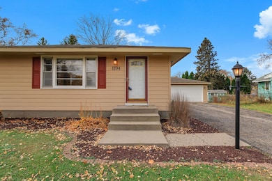 1194 Grospoint Ave N, Saint Paul, MN 55128 - photo 2