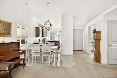 3537 Durst St, Medford, OR 97504 - photo 4