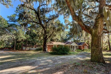 1064 Snows Ln SE, Darien, GA 31305 - photo 4