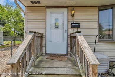 406 Maple St, Lakehurst, NJ 08733 - photo 7