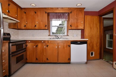 30 Sachem Rd, Riverside, RI 02915 - photo 7