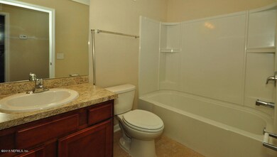 1209Capri_Bath2
