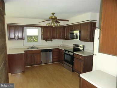 13040 Prices Distillery Rd, Clarksburg, MD 20871 - photo 5