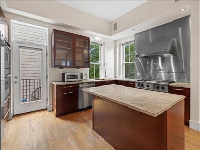 332 K St unit 2, Boston, MA 02127 - photo 2