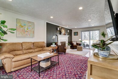 9101 Colgrove Ct, Lorton, VA 22079 - photo 6