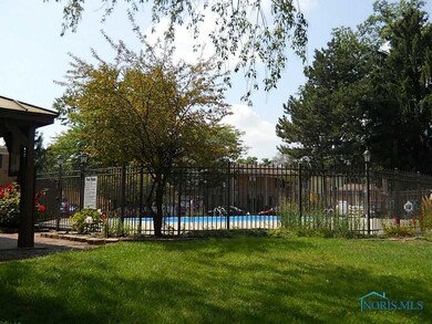 6502 Cornwall Ct unit 6502, Sylvania, OH 43560 - photo 4