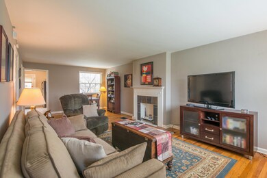 Living/Dining Space