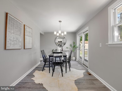 325 Beach Ave, Pasadena, MD 21122 - photo 7