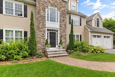 9 Lexington St, Burlington, MA 01803 - photo 3