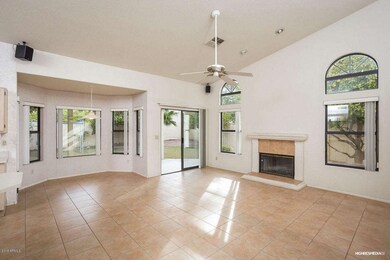 9643 S Dateland Dr, Tempe, AZ 85284 - photo 4