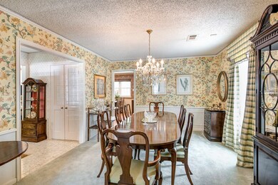 13723 Alchester Ln, Houston, TX 77079 - photo 4