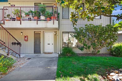 1316 Singingwood Ct unit 4, Walnut Creek, CA 94595 - photo 2
