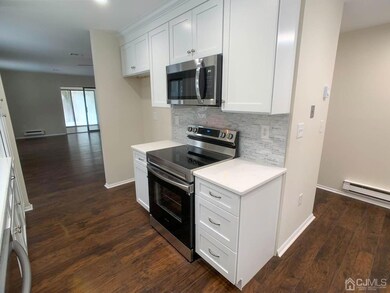 47 Western Reach, Red Bank, NJ 07701 - photo 5